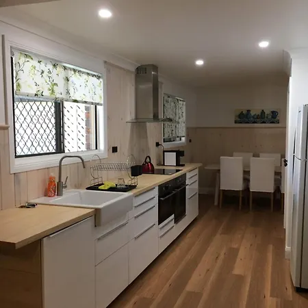 Twodogfolly At Creeklands Apartment Armidale Room photo