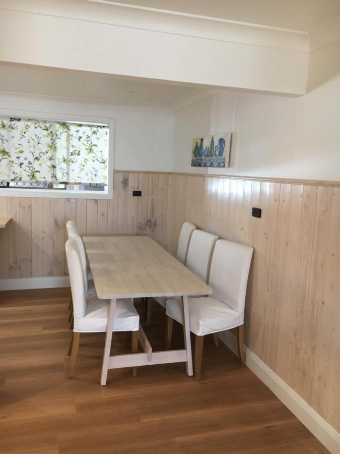 Twodogfolly At Creeklands *